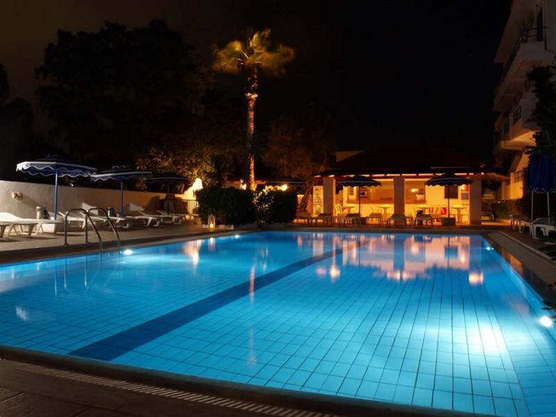 Margaret Hotel Кремасти Экстерьер фото